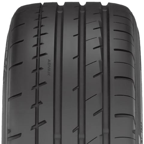 Yokohama ADVAN Apex 225/35R19